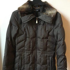 Ellen Tracy Puffer Jacket w/Faux Fur Collar -- Size XS